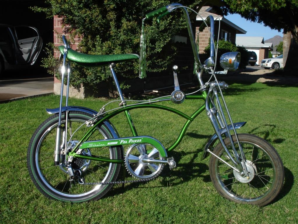 vintage schwinn stingray bicycles for sale