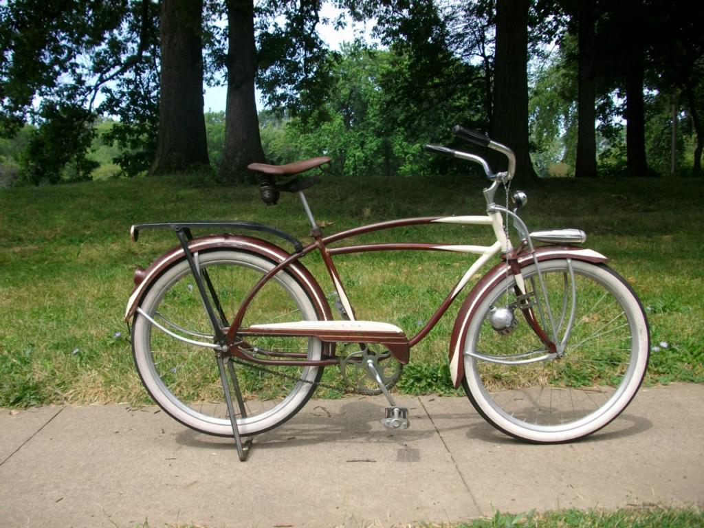vintage roadmaster bicycle