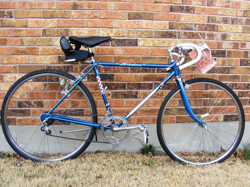 vintage schwinn varsity bike